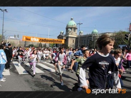 beogradski_maraton_2010_trka_zadovoljstva_2.jpg, 93 KB